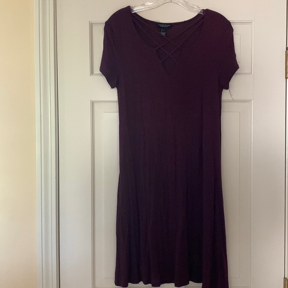 Maroon short dress